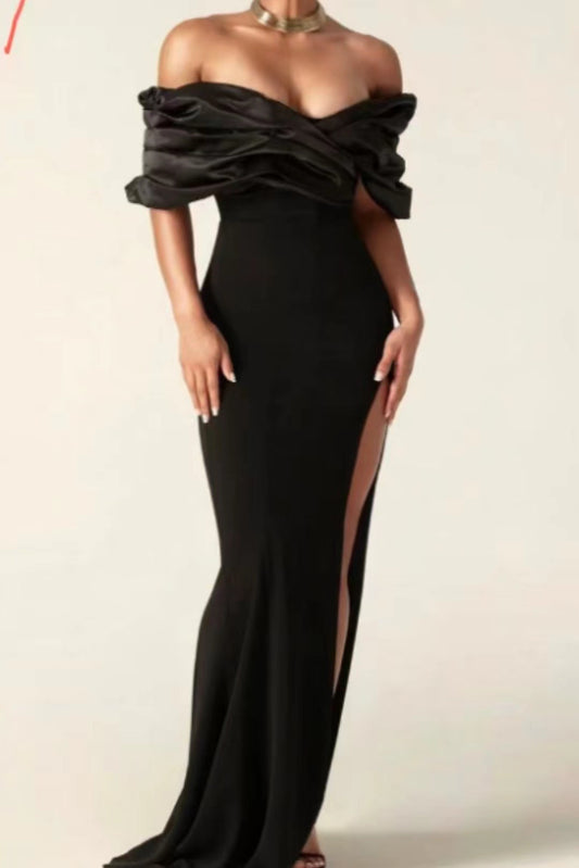 Black fashion pleated edge strapless dress for slimming, tight fitting, and floor length, with a hip hugging design