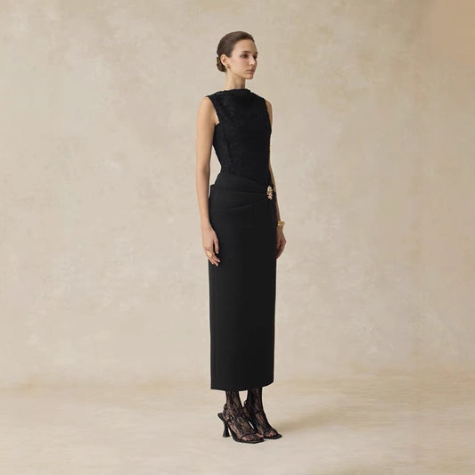 Elegant One-Shoulder Long Sleeve Fitted Dress with Lace Splicing Sleeveless Evening Gown