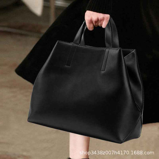 New Fashion Genuine Leather Women's handbags Large Capacity aptop bag Ladies commuter Bucket Tote Bags Soft