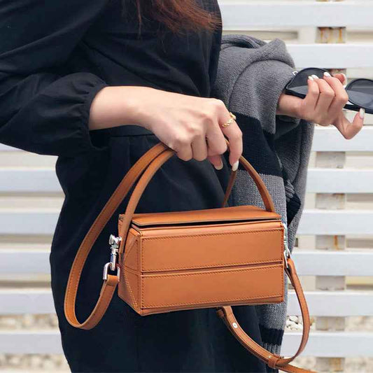 Fashion Simple Cowhide New Leather Women's Bag Suction Buckle Single Shoulder Messenger Pillow Bag