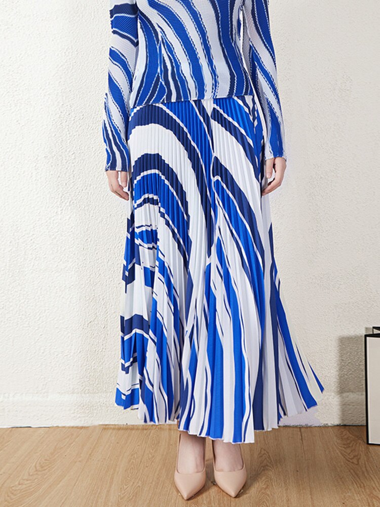 Striped Pleated 2 Pieces Set For Women Turtleneck Long Sleeves Slim Tops High Elastic Waist Fold Skirts