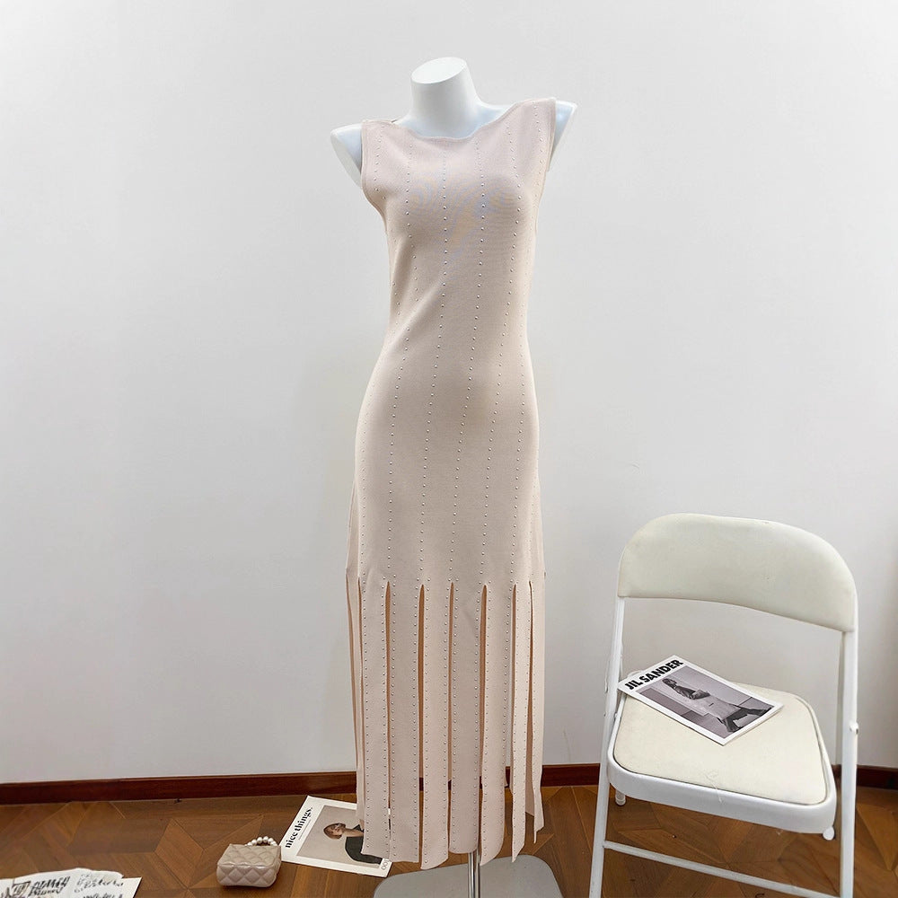 Elegant Beige Hem-Slit Knitted Dress with Embellished Beading, Vintage Style One-Piece Dress