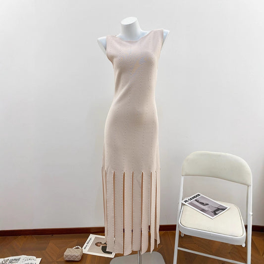 Elegant Beige Hem-Slit Knitted Dress with Embellished Beading, Vintage Style One-Piece Dress
