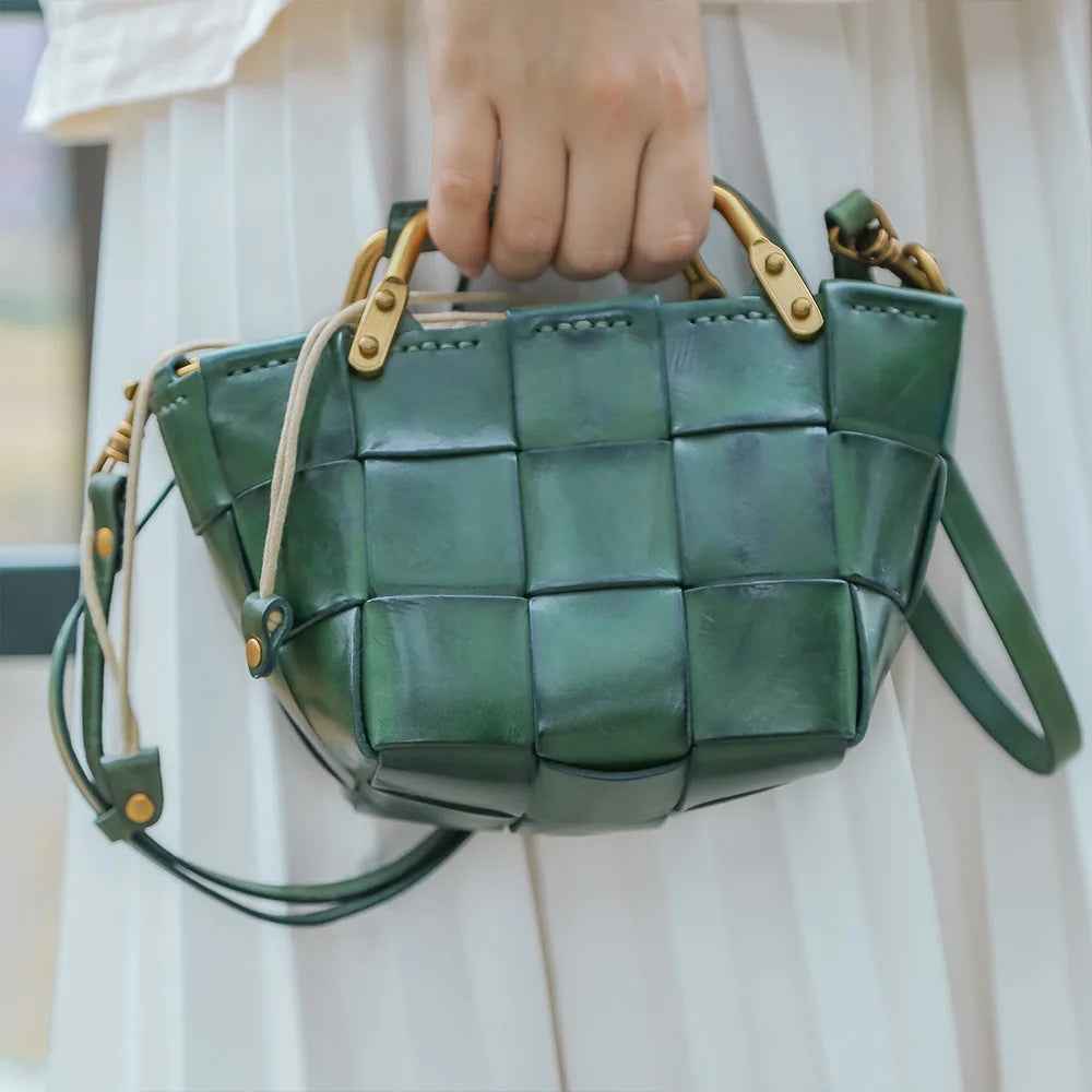 New Trendy Women Mini Calf Skin Leather Woven Clutches Basket Bag  Female Plaid Square Handbag Luxury Copy Crossbody