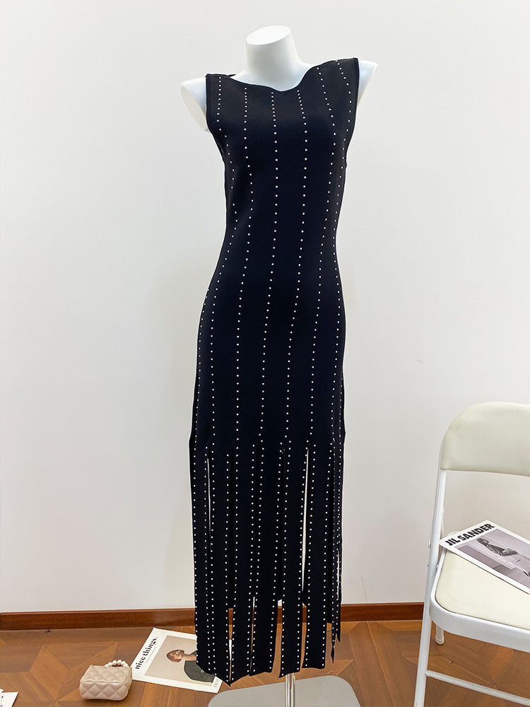 Elegant Beige Hem-Slit Knitted Dress with Embellished Beading, Vintage Style One-Piece Dress