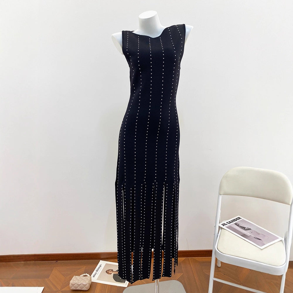 Elegant Beige Hem-Slit Knitted Dress with Embellished Beading, Vintage Style One-Piece Dress