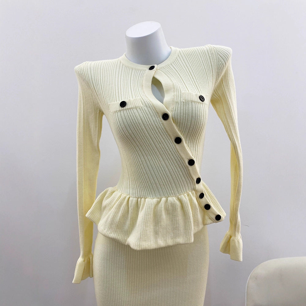 Elegant Knit Dress for Women with Ruffled Long Sleeves and Round Neck