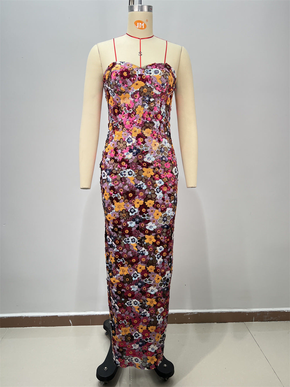 Women's Style Casual Backless Tube Top Slim Fit Floral Decorated Long Bodycon Dress