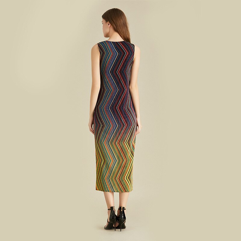 Pleated Dress Women Sleeveless Colorful Striped Halter Long Length Casual Elegant Slim