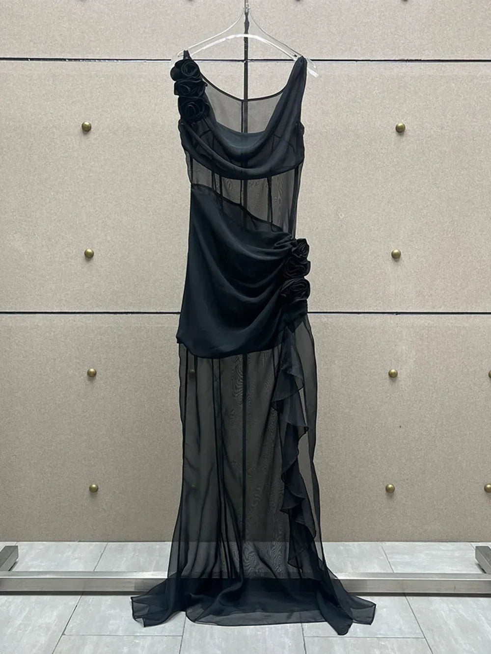Summer New Sleeveless See Through 3D Flower Long Dress Women Ruffles Slim Maxi Sexy Dresses Party Runway Gowns