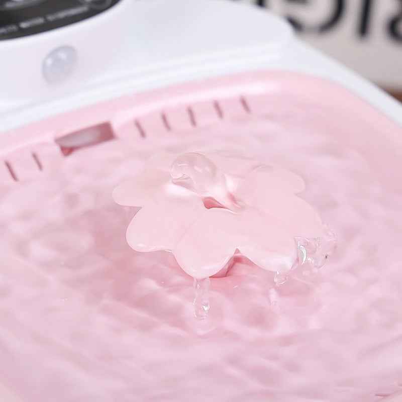 Wireless intelligent induction charging pet water dispenser with large capacity circulating filtration for mobile outdoor cats and dogs to drink water